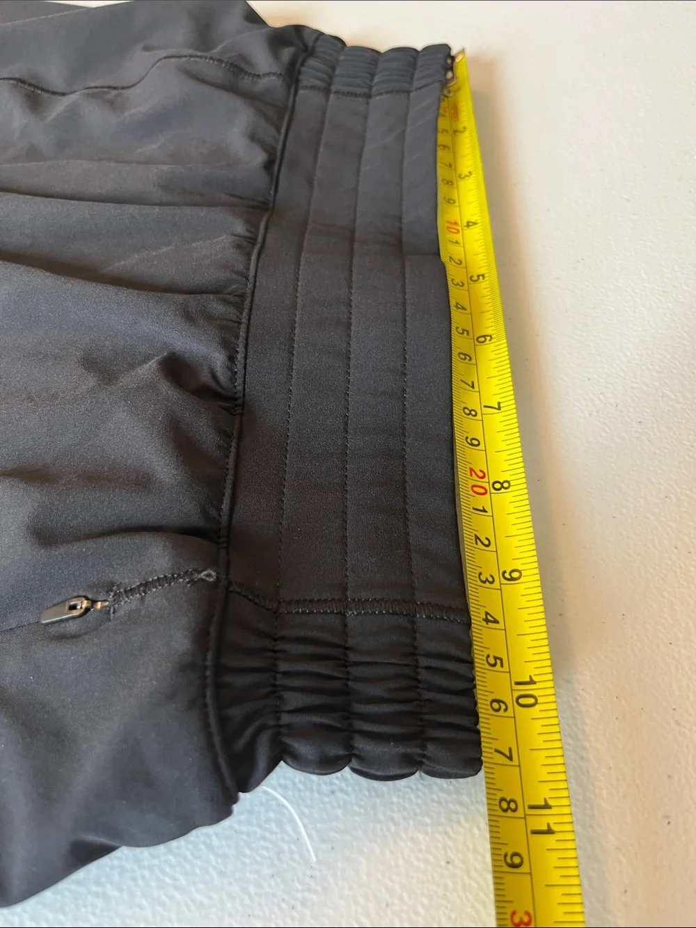Lululemon Hotty Hot High-Rise Skirt in Black